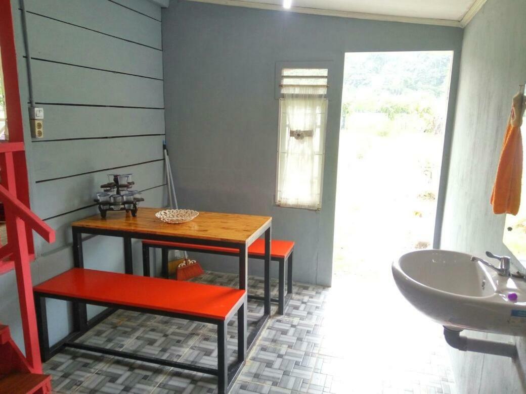 Pondok Oma Lasikin Exterior foto